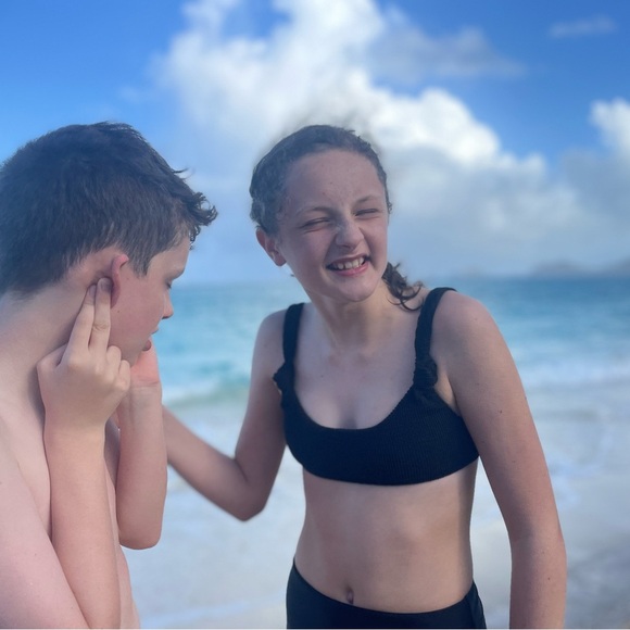 Classic Black ribbed Jcrew bikini top - Picture 2 of 8